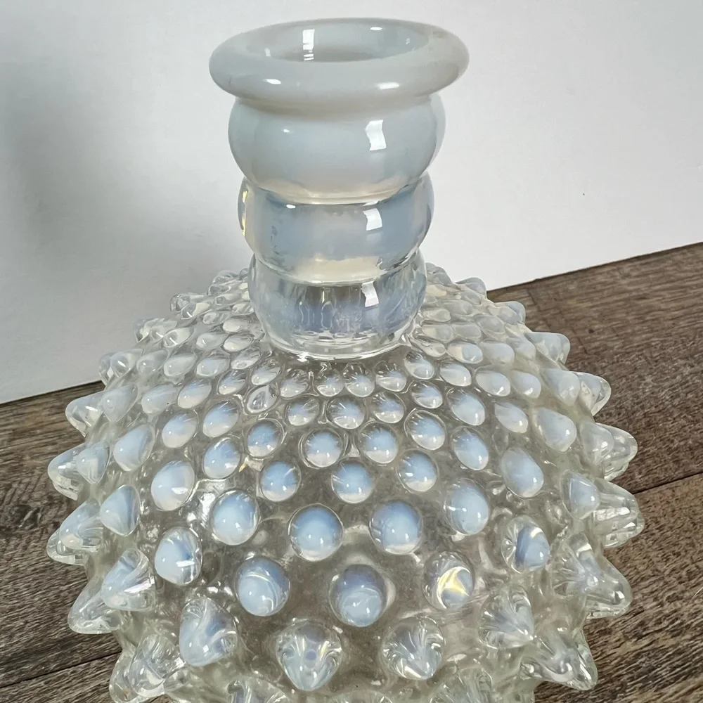 Vintage Fenton Opalescent Moonstone Hobnail Ribbed-Neck‎ Bottle Vase